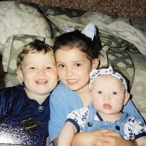 Meet your Posher, Michaela